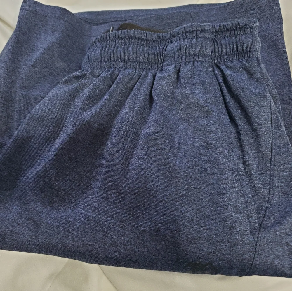 Leg3Nd Men's Blue Athletic Shorts With Pockets, Size: M - Picture 2 of 6
